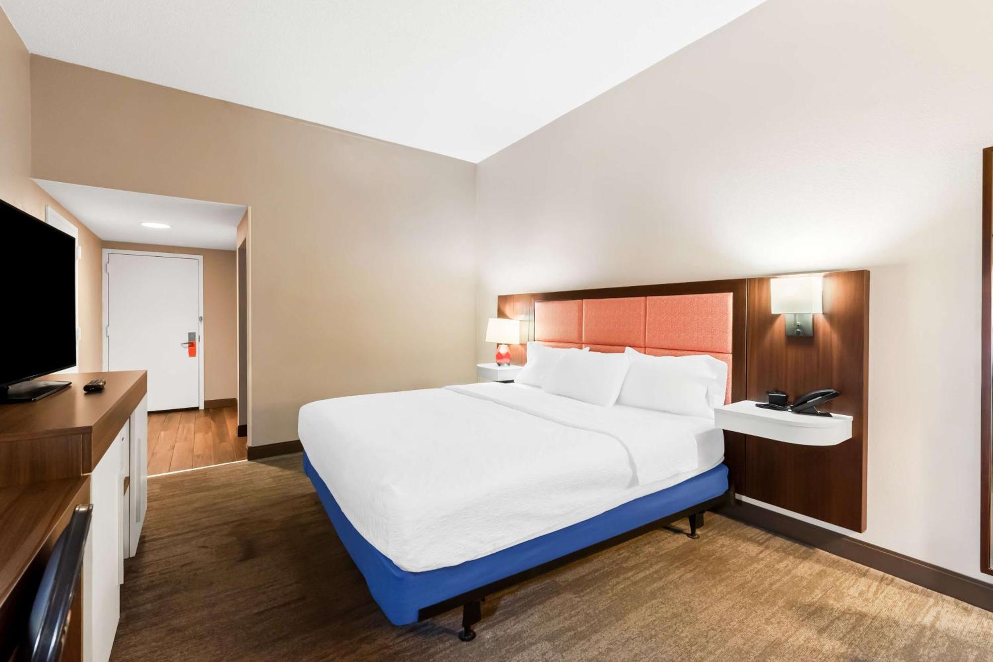 Hampton Inn Pennsville Exterior photo