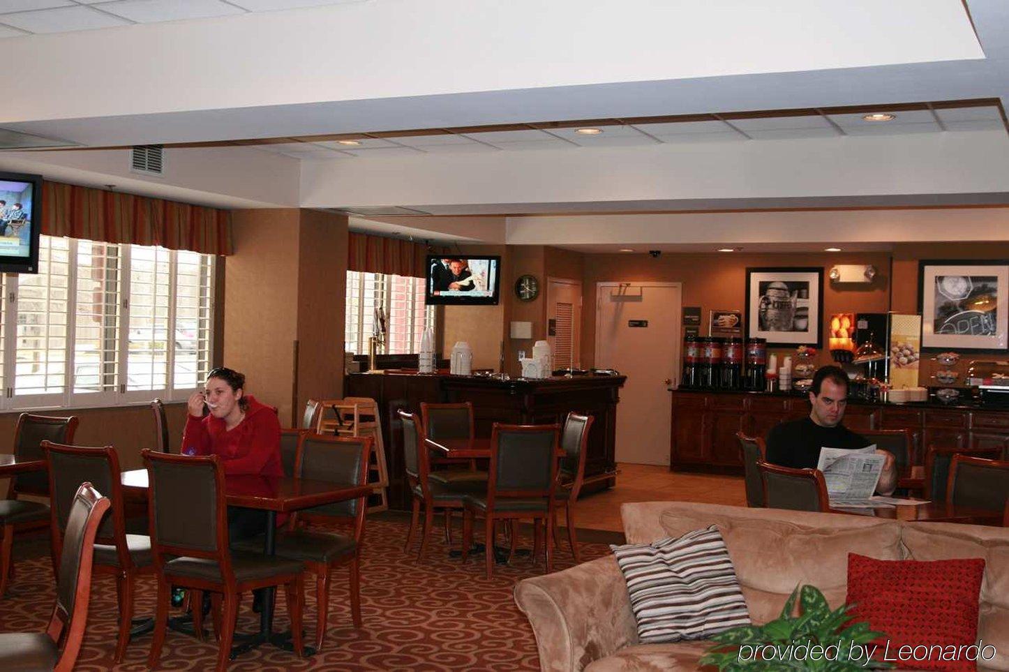 Hampton Inn Pennsville Restaurant photo